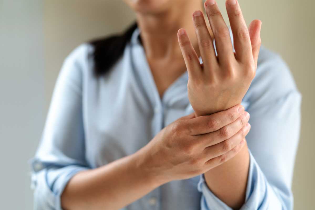 Natural Ways to Improve Circulation and Relieve Nerve Pain