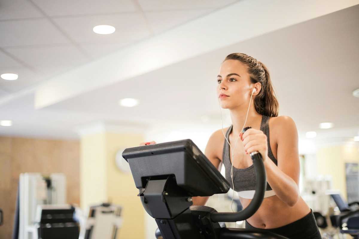 Staying Active with Chronic Pain Without Overexerting